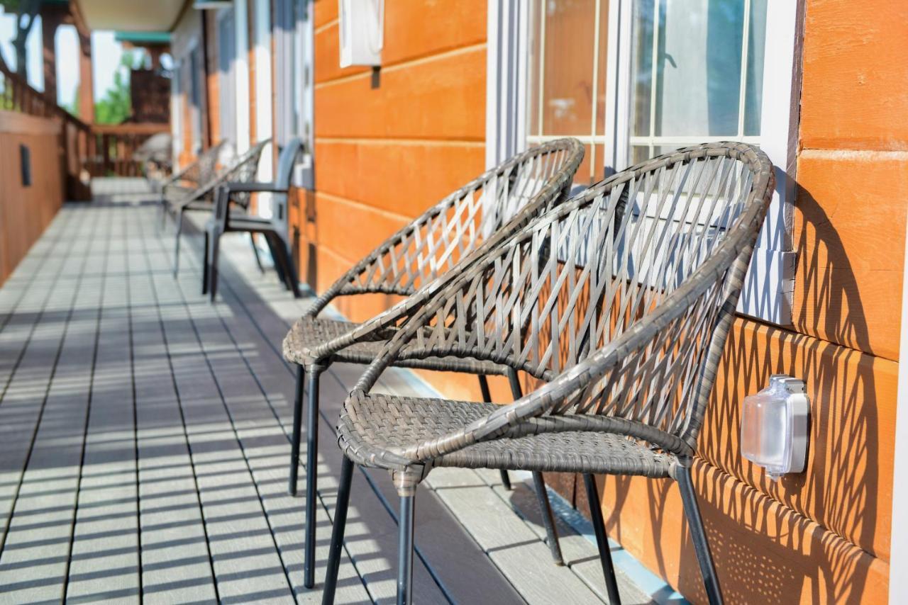 Terrace Suites Callander Exterior foto
