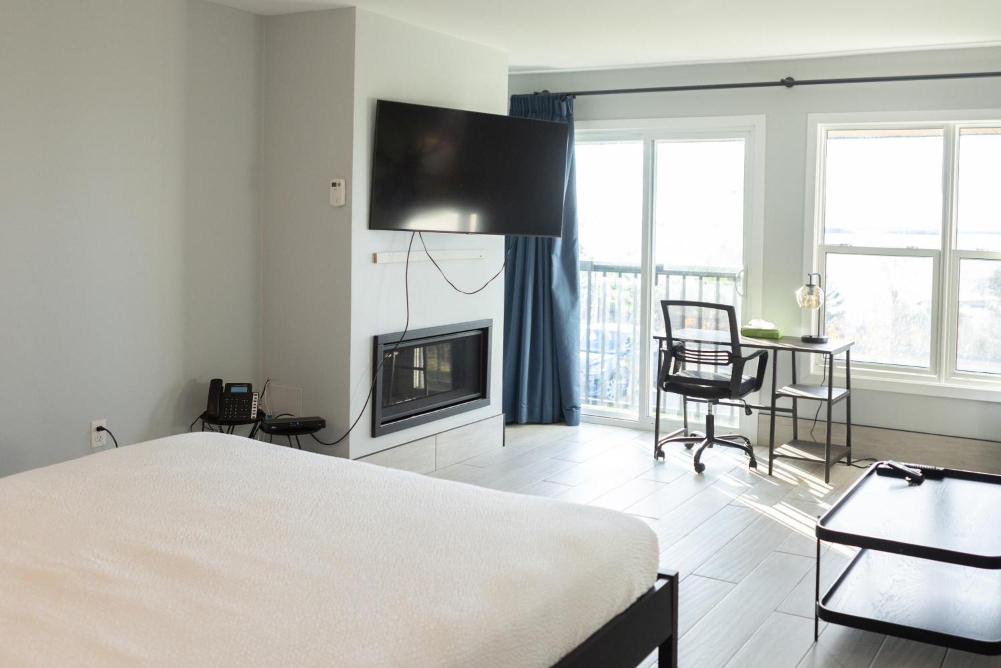 Terrace Suites Callander Exterior foto
